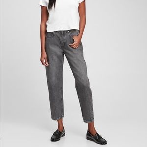 Gap High Rise Barrel Jeans. Light washwell black.